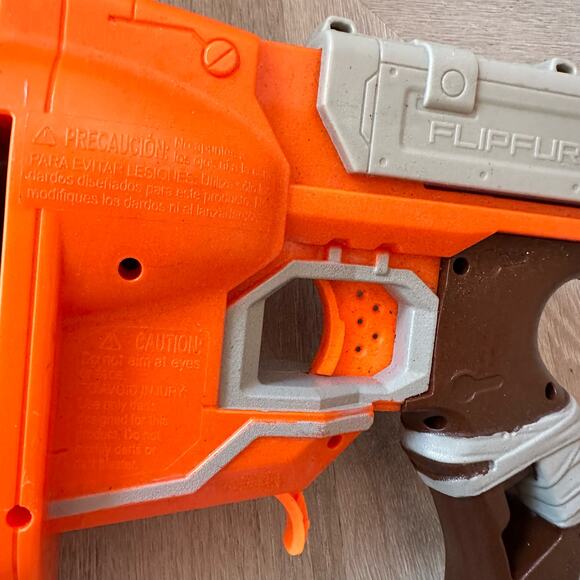 Nerf Zombie Strike Flipfury 2013 Hasbro I-3526B Orange Blaster Double Barrel - Picture 6 of 8